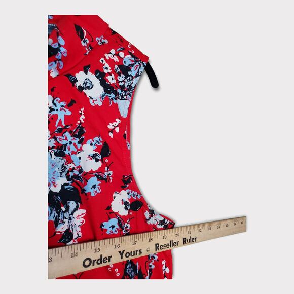 ModCloth Women’s Red Floral Sleeveless Blouse Large Reverse Peter Pan Collar - Picture 6 of 9